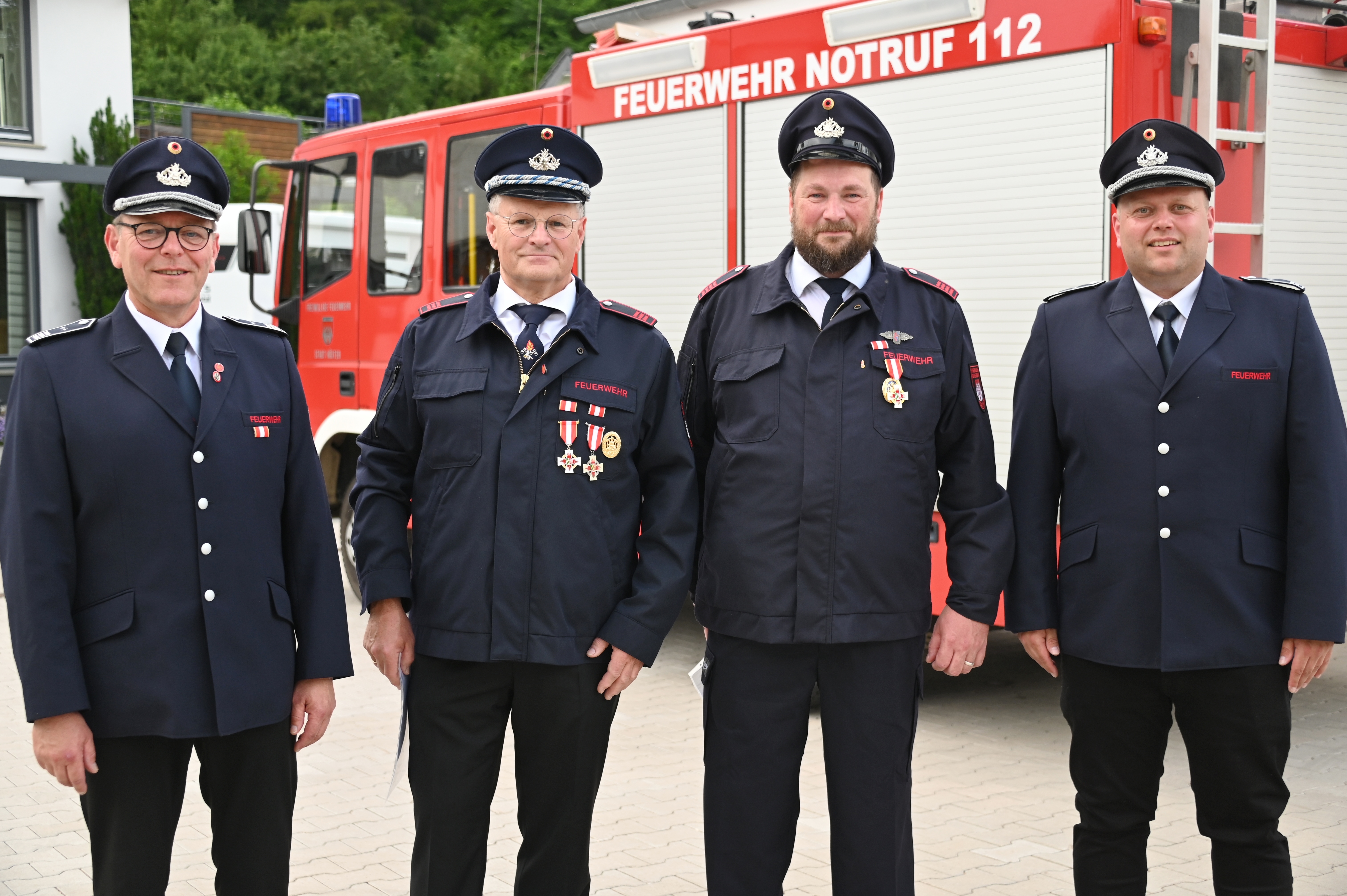 Für langjährige Treue zur Feuerwehr gewürdigt